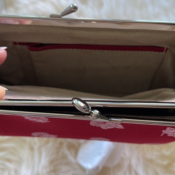 NWT SIG ZANE DESIGNS HAWAII JAPANESE KISS CLASP CLUTCH BAG! SOLD OUT! - Picture 7 of 12